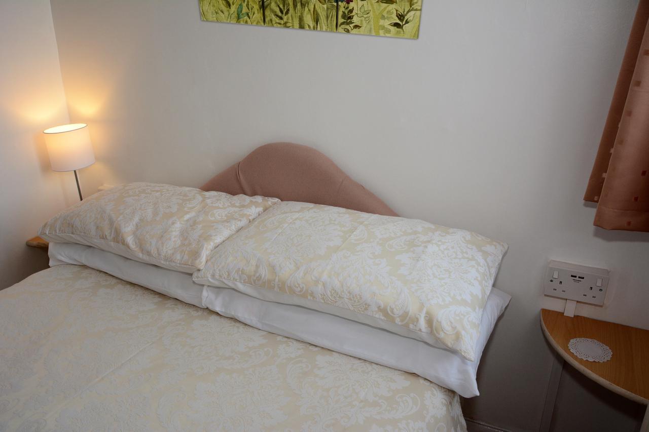 The Cove Guest House Rhyl Ngoại thất bức ảnh